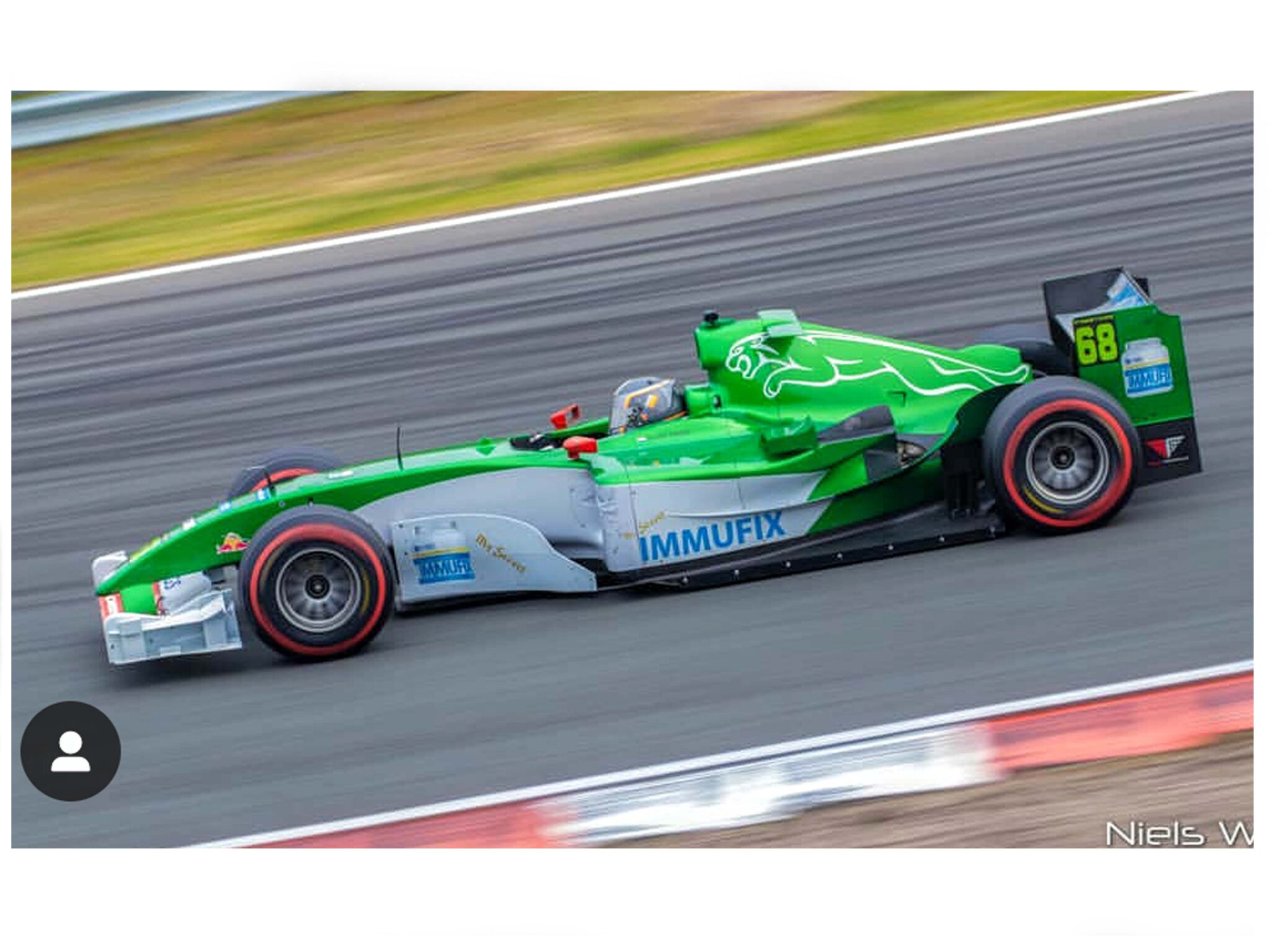 Formula 1 camera support