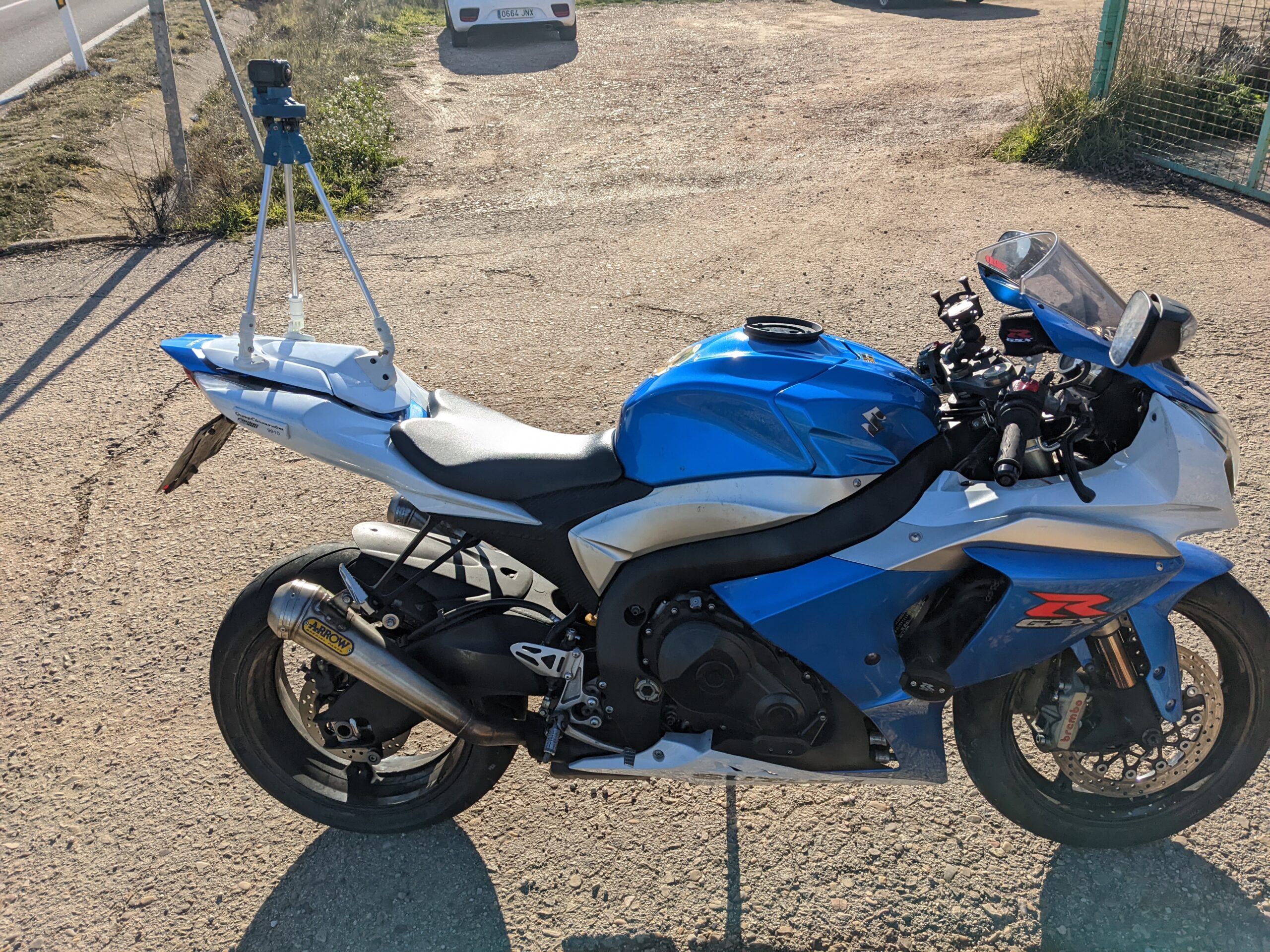 Tripod geometry concept and mounting points