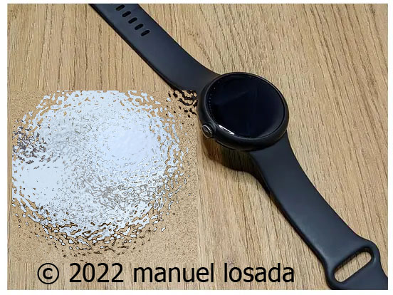 Smart watch charging device